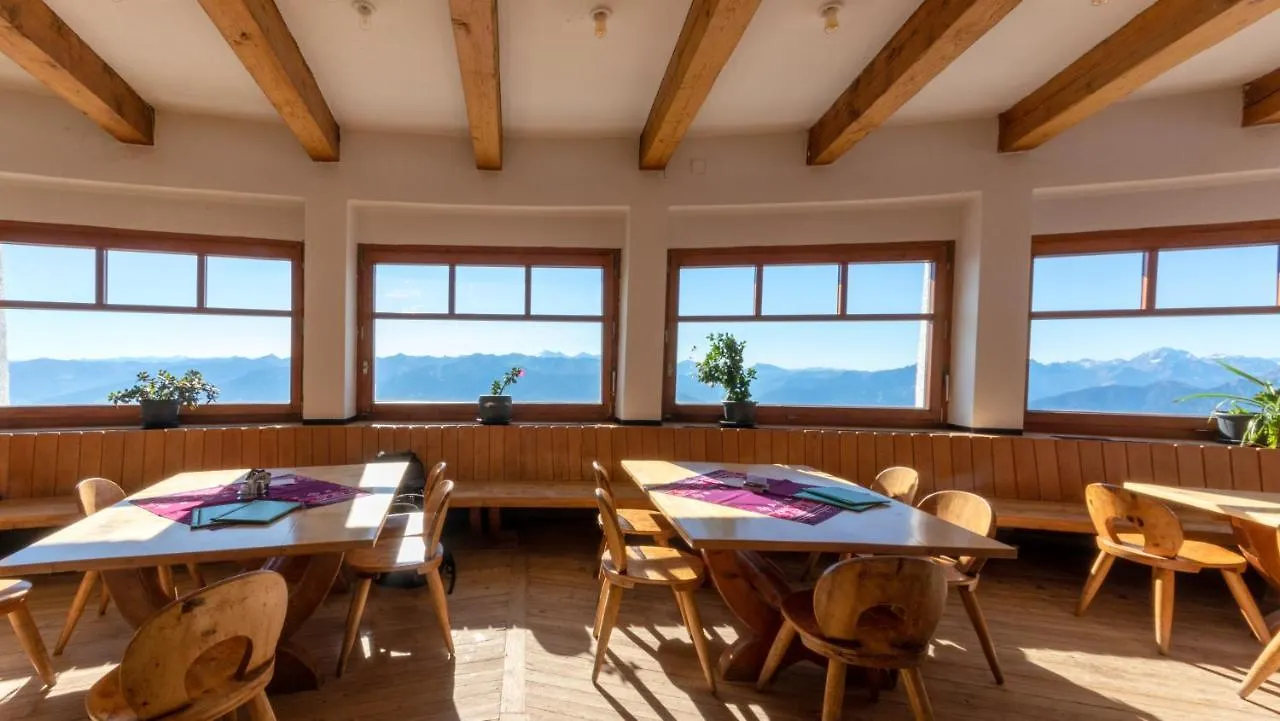 Cafe Pension Alpina Innsbruck 2*,  Österreich